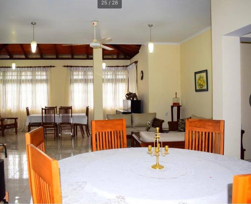 Reverie Hill Bungalow, 康提 外观 照片